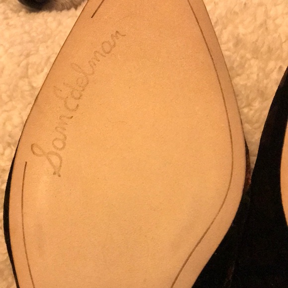 ❌SOLD❌ Augustine Patterned Loafer Mule - Picture 7 of 8